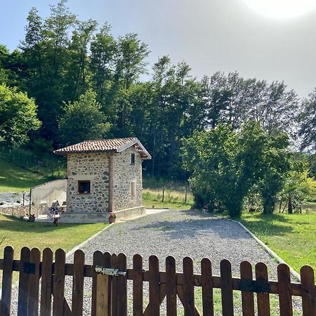 Grazia Appartamento Family Barga Bagian luar foto