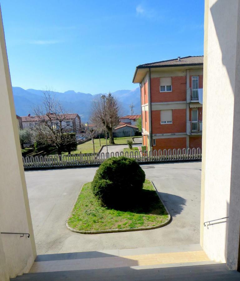 Grazia Appartamento Family Barga Bagian luar foto
