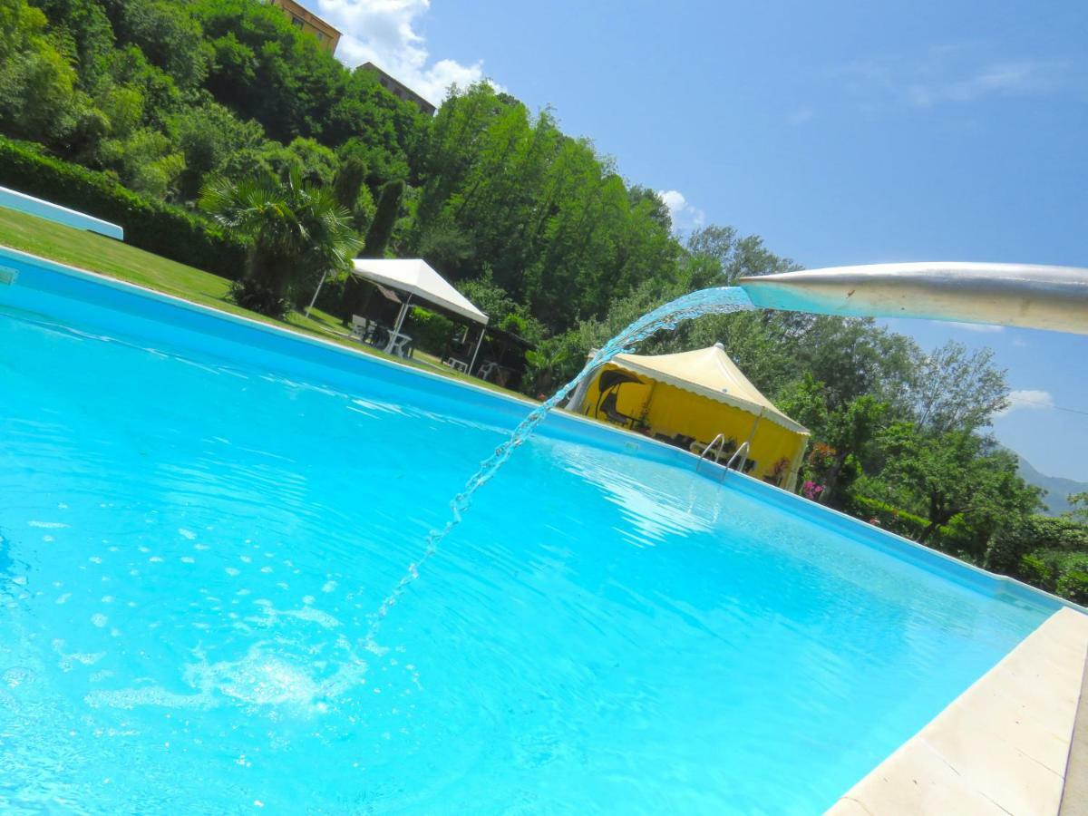 Grazia Appartamento Family Barga Bagian luar foto