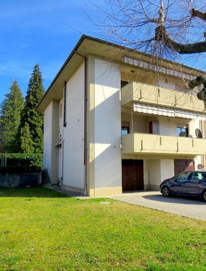 Grazia Appartamento Family Barga Bagian luar foto