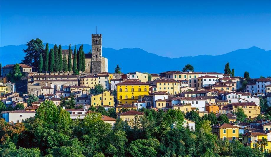 Grazia Appartamento Family Barga Bagian luar foto